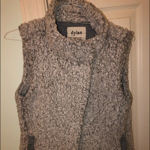 Dylan by True Grit fleece vest